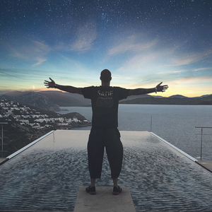 天天操天天操天天操
